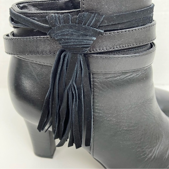 Lauren Ralph Lauren Belcia Black Leather Heeled Bootie Fringe Tassel Detail Sz 6 - Picture 2 of 16